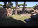 07283 ostia - regio iv - insula iv - forica (iv,iv,4) - cardo maximus - bli ri nordosten - 06-2024.jpg